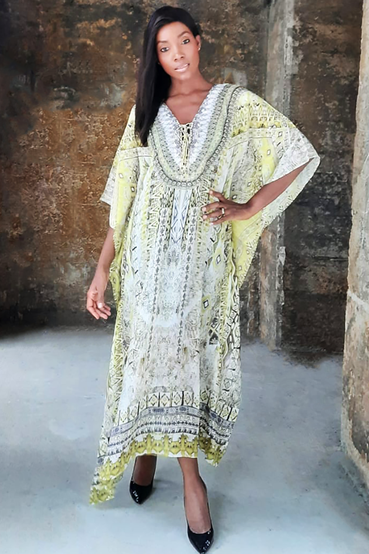 New...VERSAILLES Silk Kaftan